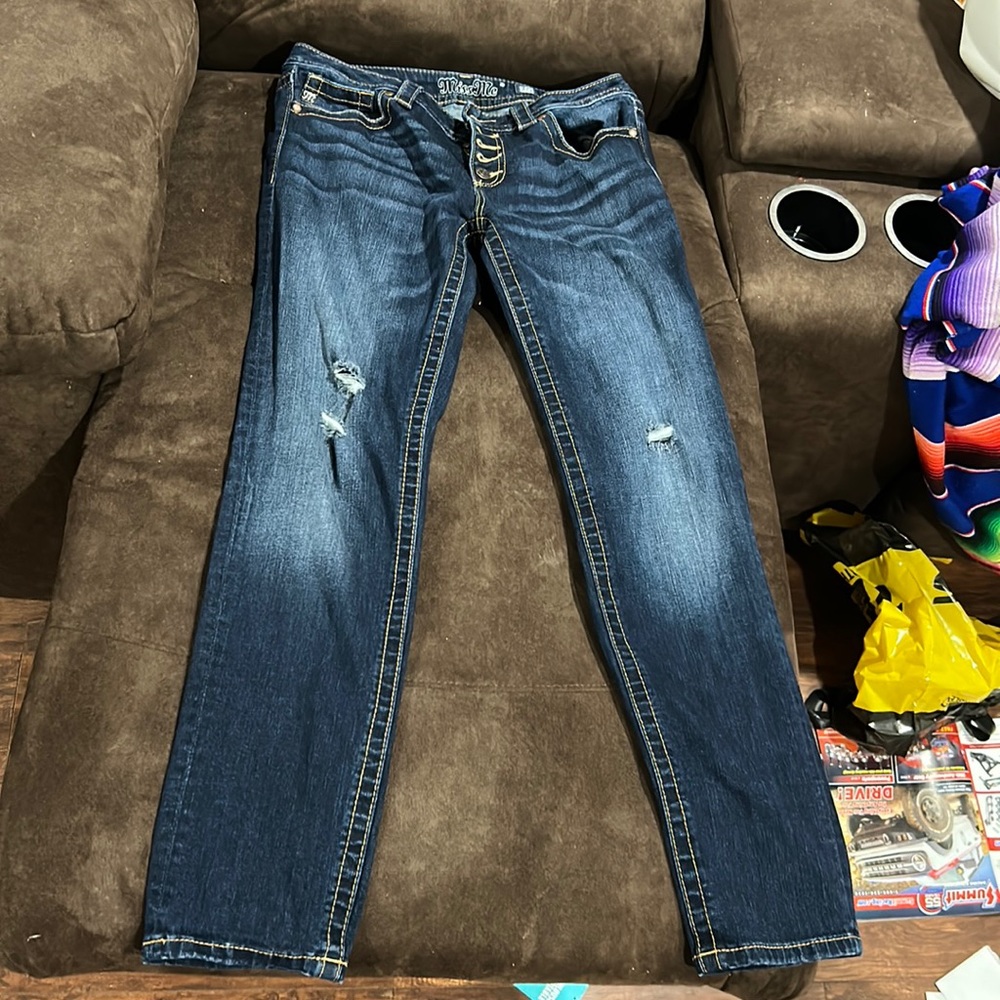 Miss Me skinny jeans button fly